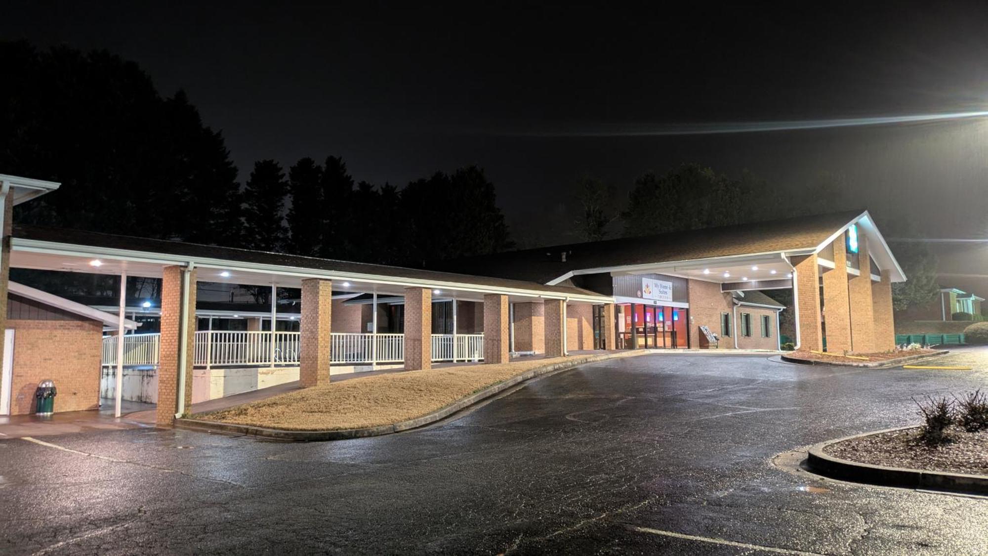 My Home & Suites Toccoa Exterior photo